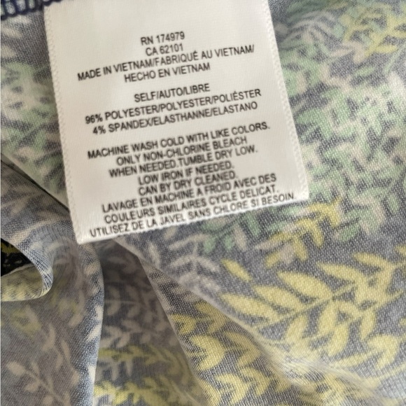 BCBGMaxAzria Adelle Floral Long Sleeve Dress Wrap Dress - Picture 5 of 5